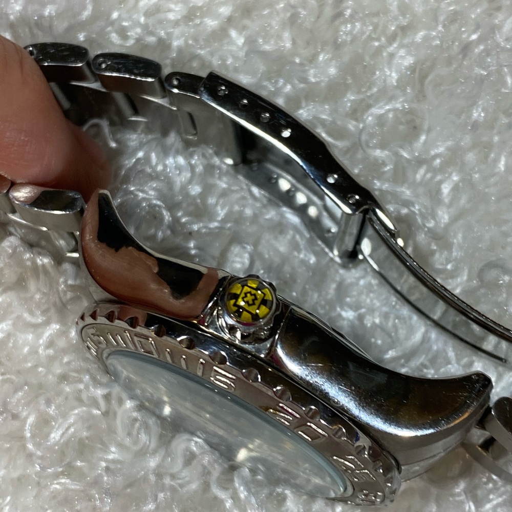 Invicta Automatic Professional Diver Model 2301 View 3